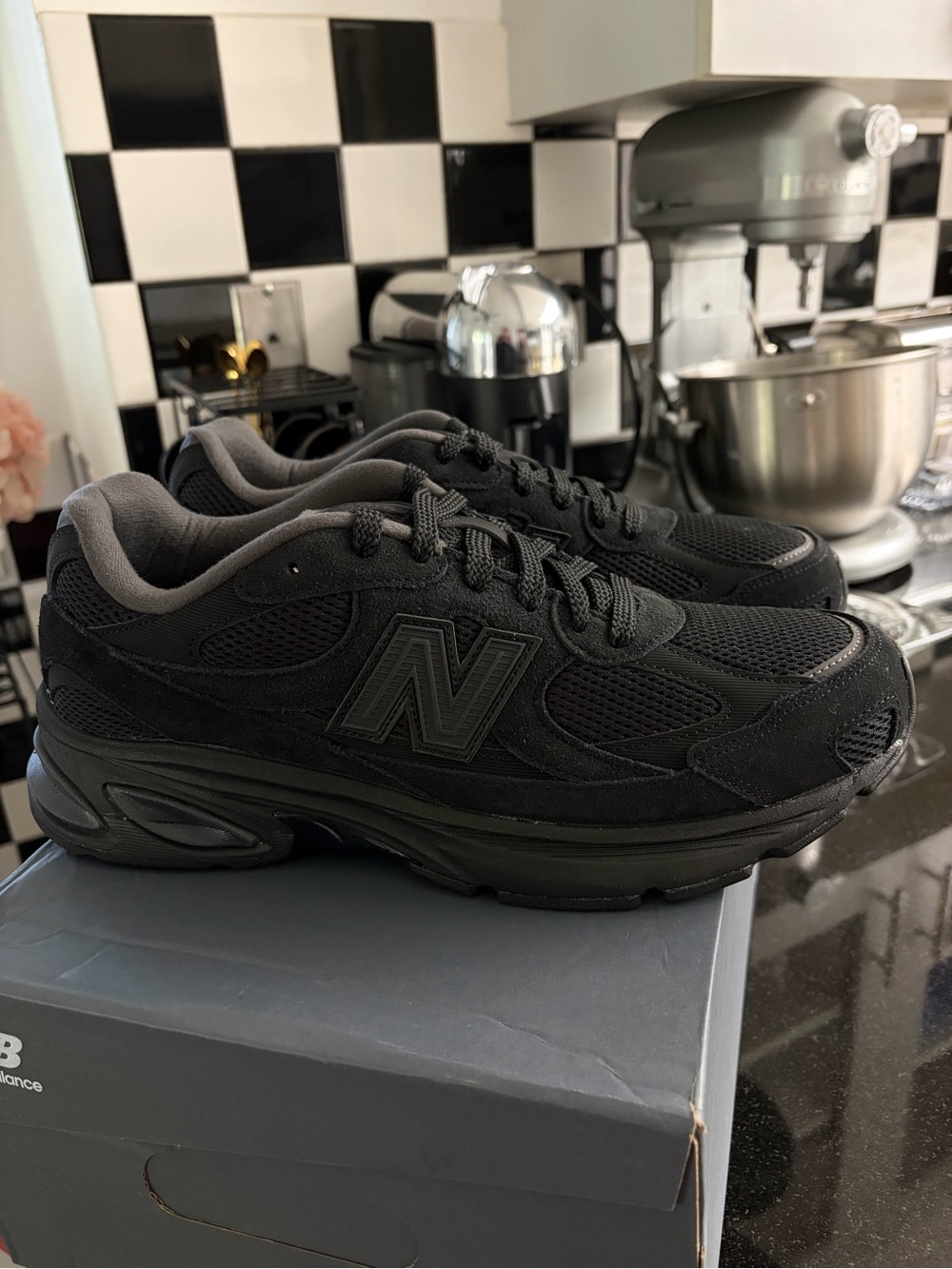 New Balance Men's Black All-Black Lace-Up Sneakers - Picture 2 of 7